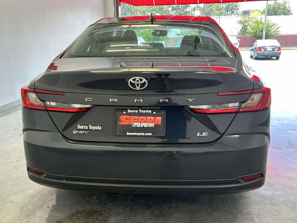 Used 2025 Toyota Camry LE FWD image 4