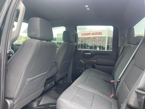 Used 2022 GMC Sierra 2500 SLE w/ SLE Value Package; AWD/4WD image 16