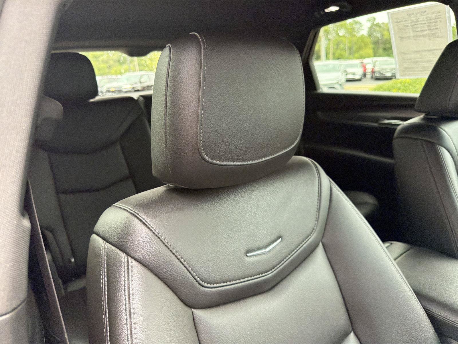 Used 2022 Cadillac XT5 Luxury AWD/4WD image 35