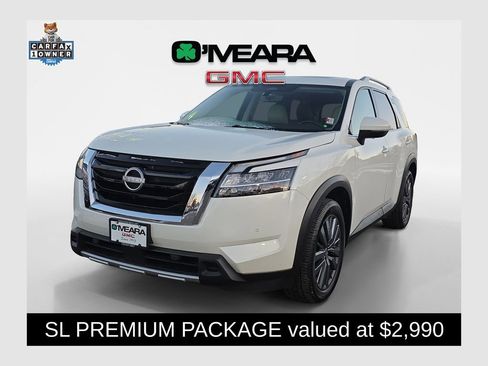 Used 2024 Nissan Pathfinder SL w/ SL Premium Package image 1