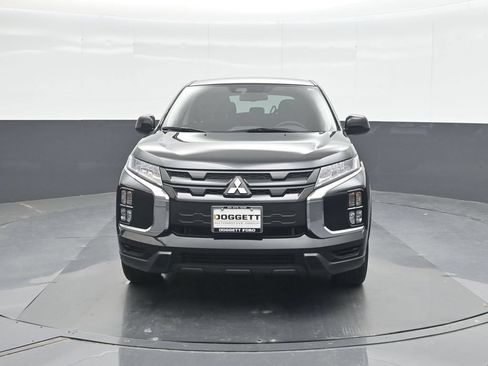 Used 2025 Mitsubishi Outlander Sport AWD image 5