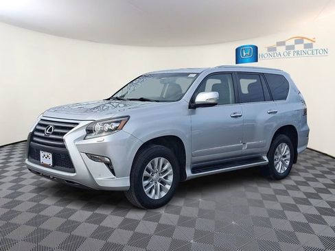 Used 2019 Lexus GX 460 Premium image 3