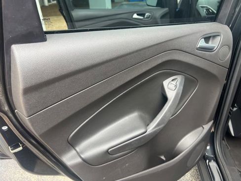 Used 2015 Ford Escape Titanium FWD image 24