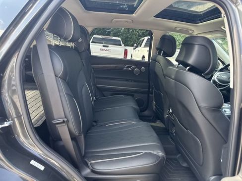Used 2024 Genesis GV80 3.5T Advanced w/ Advanced Package AWD/4WD image 28