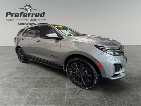 Used 2023 Chevrolet Equinox RS image 8