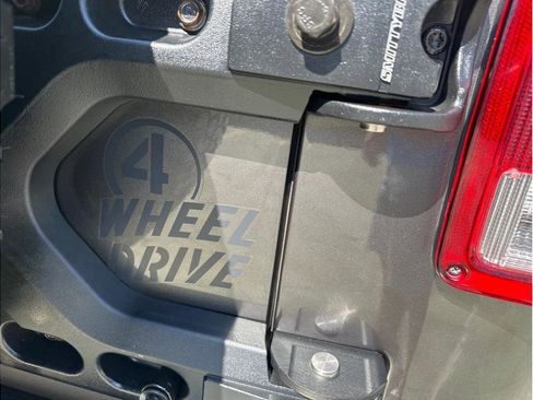 Used 2018 Jeep Wrangler Sport image 25