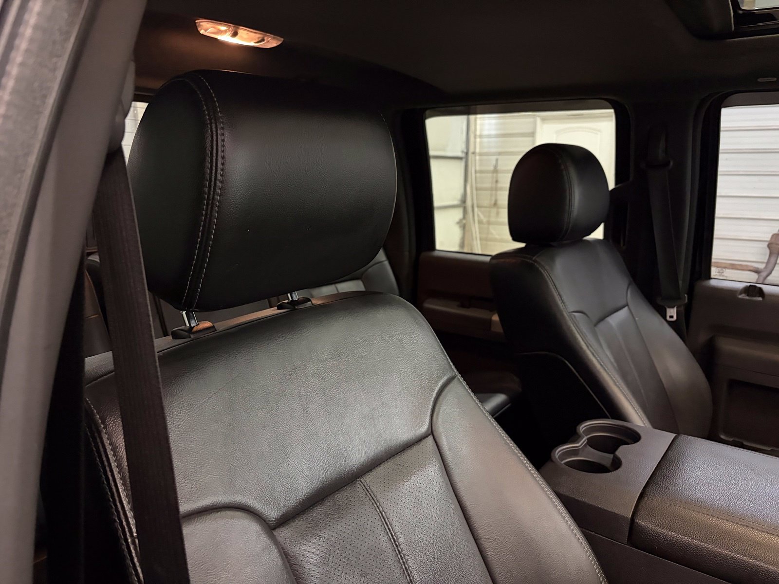 Used 2016 Ford F250 Lariat w/ Lariat Ultimate Package AWD/4WD image 27
