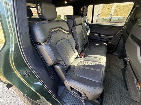 Used 2024 Rivian R1S Adventure AWD/4WD image 17