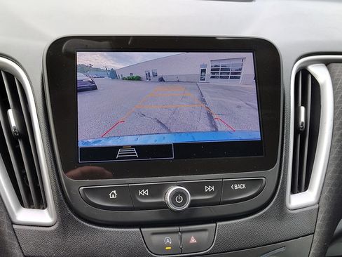 Used 2024 Chevrolet Malibu LT FWD image 27
