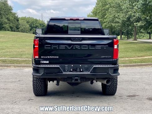 Certified 2025 Chevrolet Silverado 2500 ZR2 w/ Technology Package image 6