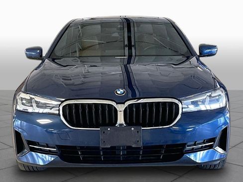 Used 2023 BMW 530i w/ Convenience Package RWD image 3