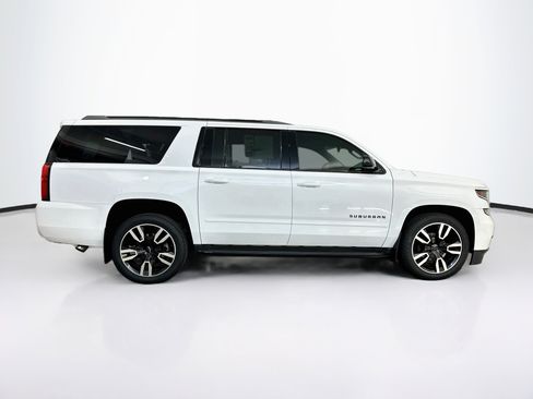 Used 2019 Chevrolet Suburban Premier AWD/4WD image 10