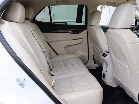 Certified 2023 Buick Envision Avenir image 18