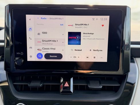 Used 2023 Toyota Corolla LE image 14