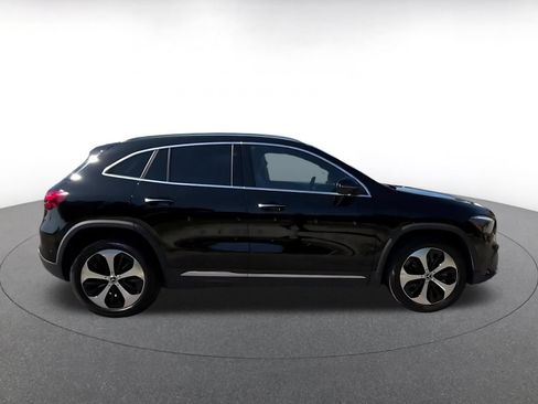 Used 2025 Mercedes-Benz GLA 250 4MATIC image 16
