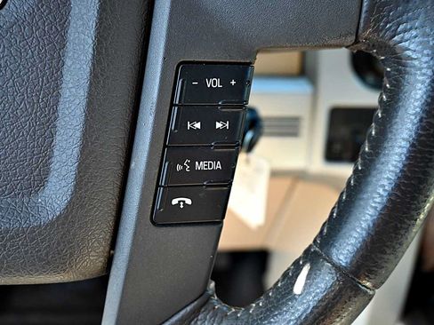 Used 2014 Ford F150 Lariat w/ Equipment Group 502A Luxury AWD/4WD image 24