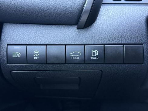 Certified 2022 Toyota Camry XSE image 23