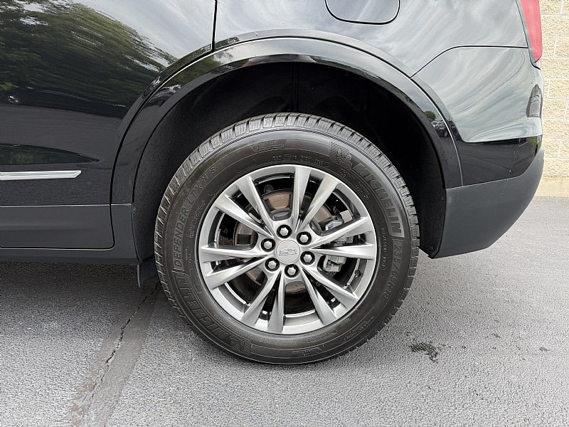Used 2023 Cadillac XT5 Premium Luxury w/ LPO, Floor Liner Package AWD/4WD image 33