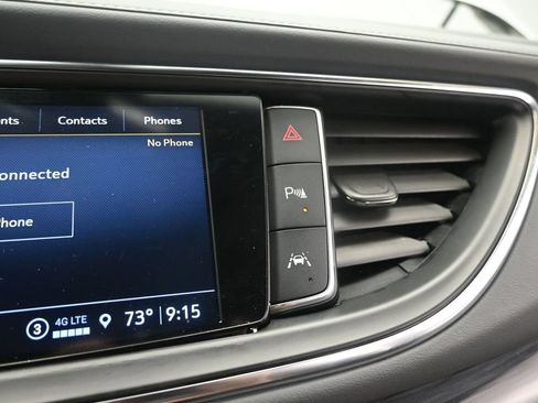 Used 2022 Buick Enclave Premium FWD image 30
