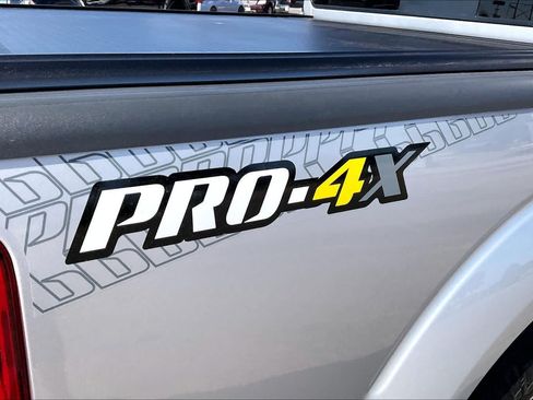 Used 2019 Nissan Frontier PRO-4X w/ Pro-4x Luxury Package AWD/4WD image 10