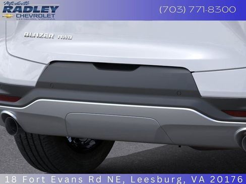 New 2025 Chevrolet Blazer LT w/ Convenience Package image 16