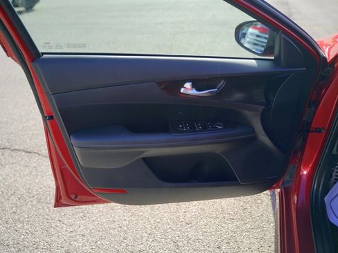 Used 2024 Kia Forte GT-Line w/ GT-Line Premium Package image 22