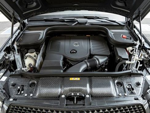 Used 2025 Mercedes-Benz GLE 350 4MATIC image 32
