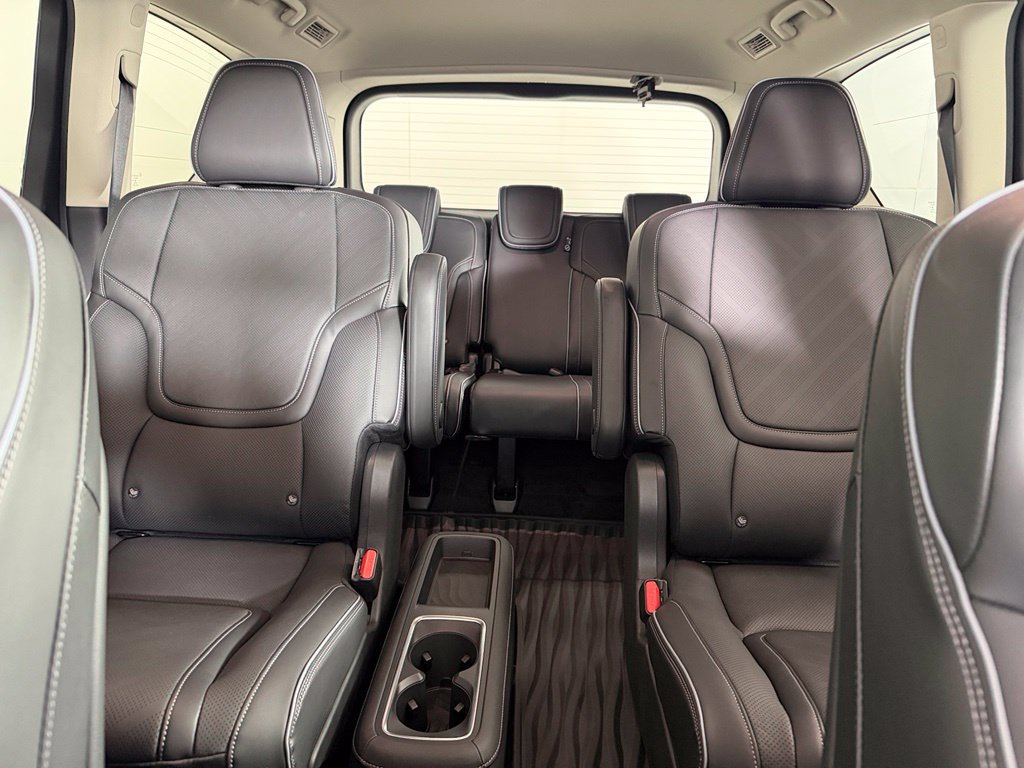 Used 2025 INFINITI QX80 Luxe RWD image 19