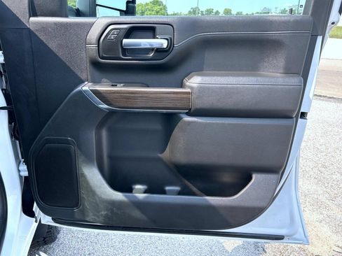 Certified 2022 Chevrolet Silverado 2500 LT w/ Convenience Package AWD/4WD image 16