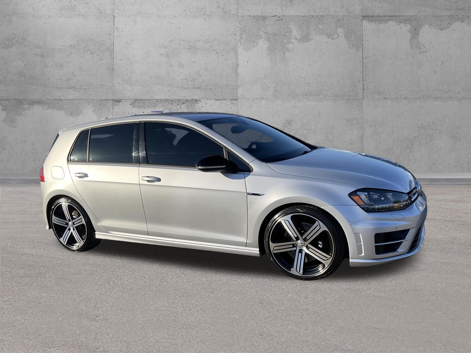 Used 2017 Volkswagen Golf R 4-Door AWD/4WD image 1