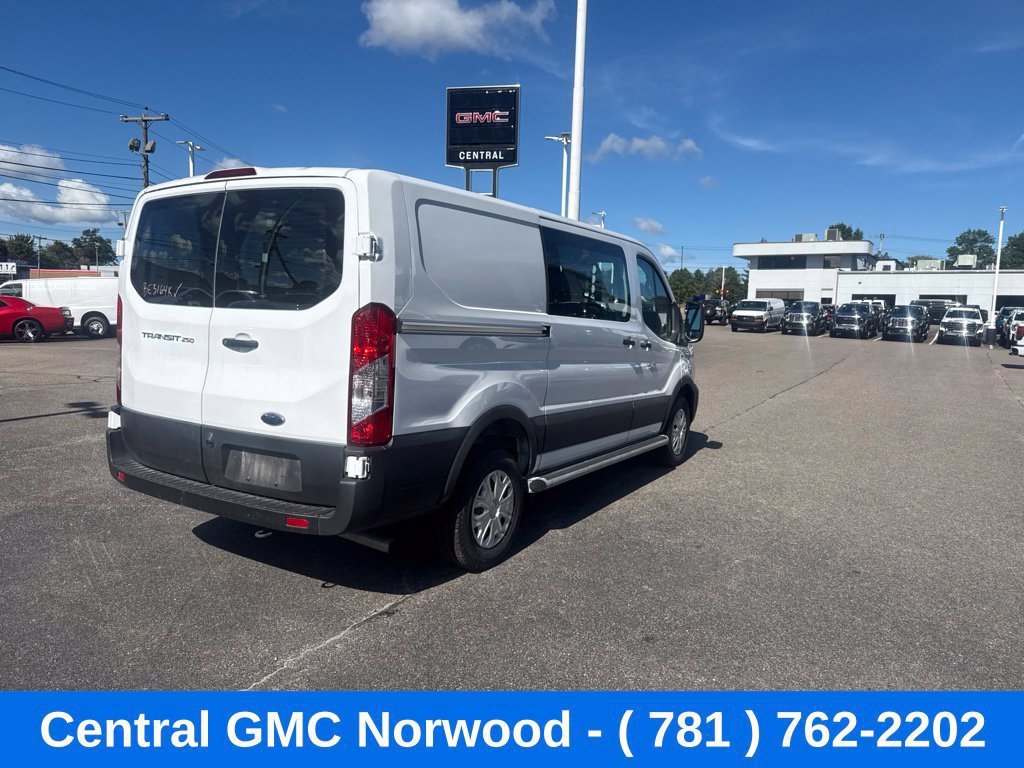 Used 2025 Ford Transit 250 Low Roof w/ Exterior Upgrade Package RWD image 5