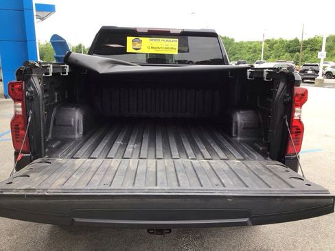 Used 2022 Chevrolet Silverado 1500 Custom Trail Boss AWD/4WD image 41