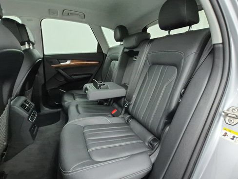 Used 2023 Audi Q5 2.0T Premium w/ Convenience Package AWD/4WD image 20