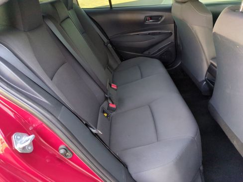 Used 2022 Toyota Corolla LE image 26