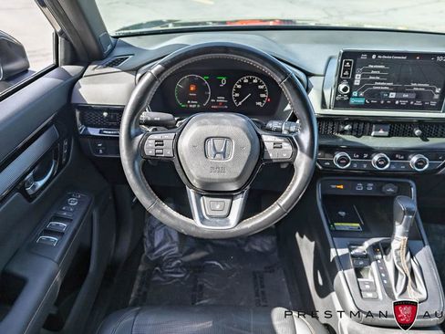 Used 2025 Honda CR-V Sport Touring image 2