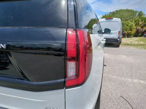 Used 2025 Ford Expedition Max Active RWD image 12