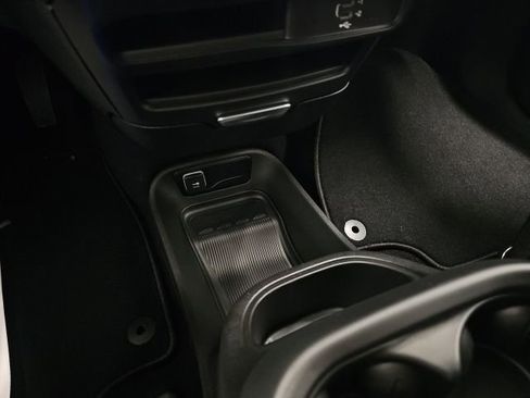 New 2026 Chrysler Pacifica Select w/ S Appearance Package image 31