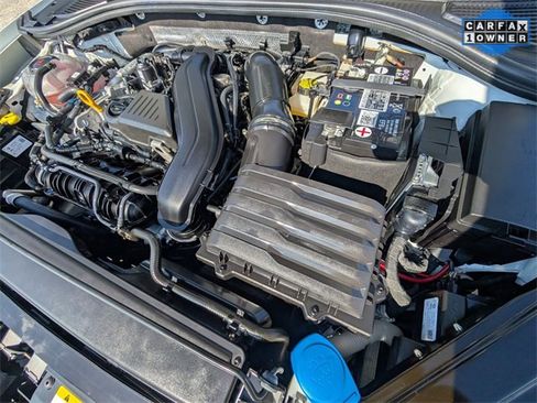 Used 2023 Volkswagen Jetta Sport image 14
