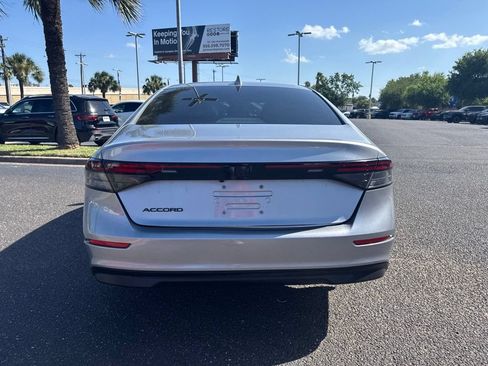Used 2023 Honda Accord EX image 5
