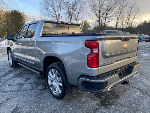 Used 2024 Chevrolet Silverado 1500 High Country w/ Technology Package image 5