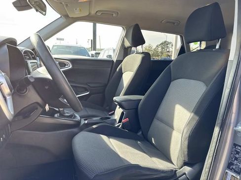 Used 2023 Kia Soul LX w/ Option Group 015 image 20