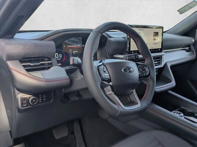 New 2026 Ford Explorer ST-Line w/ ST-Line Street Pack RWD image 3