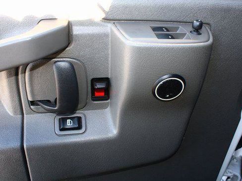 Used 2024 Chevrolet Express 3500 LT w/ LT Preferred Equipment Group image 10