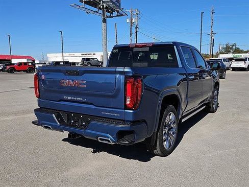 New 2026 GMC Sierra 1500 Denali image 5