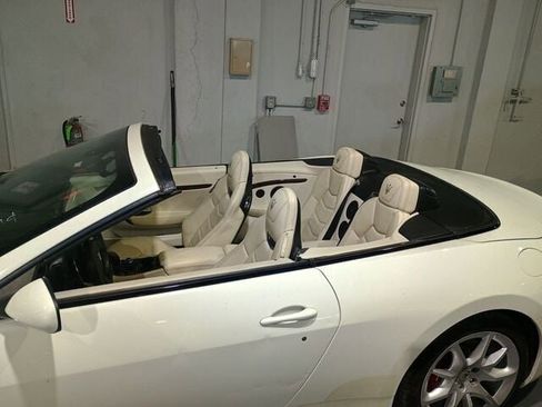 Used 2019 Maserati GranTurismo Sport image 2