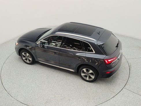 Used 2023 Audi Q5 2.0T Premium w/ Convenience Package AWD/4WD image 29