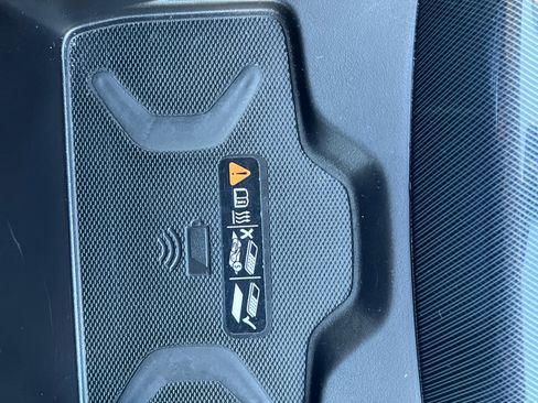 Used 2022 Chevrolet Colorado Z71 image 26