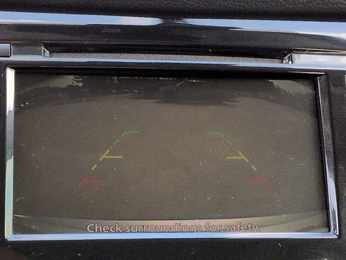 Used 2020 Nissan Rogue SV image 21