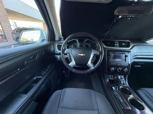 Used 2017 Chevrolet Traverse LT w/ Style and Technology Package AWD/4WD image 52