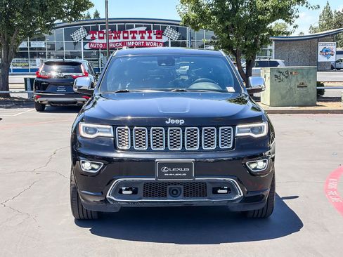 Used 2020 Jeep Grand Cherokee Overland AWD/4WD image 6